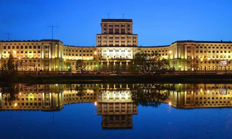 دانشگاه فنی ملی مسکو (Bauman Moscow State Technical University)
